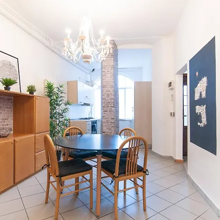 New York Style 2 Bed Apartman